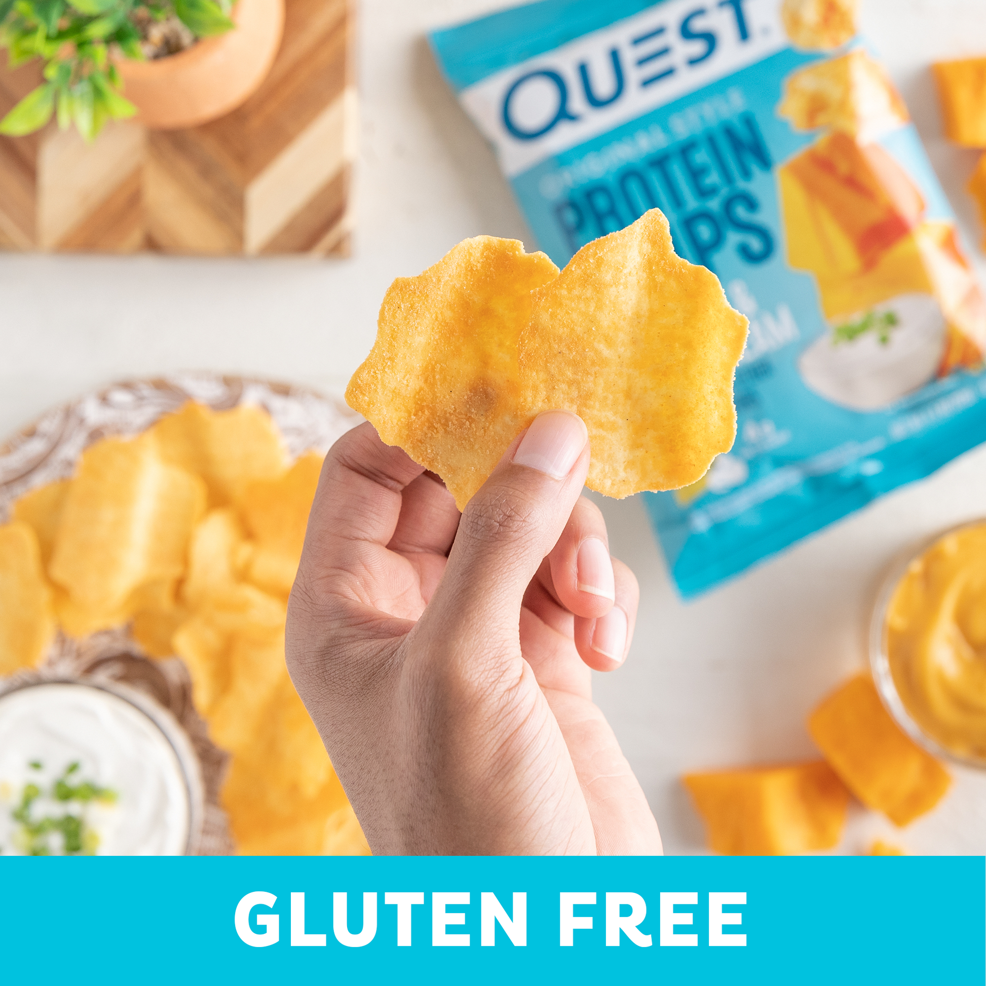 cheddar-and-sour-cream-original-style-protein-chips-y4 qst-000296_cheddar-_-sour-cream-original-style-protein-chips_7.2.png